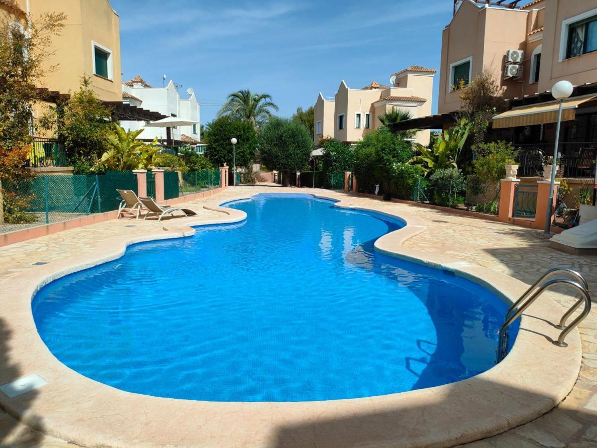 House Laguna Roja With Sun Terrace Torrevieja Zewnętrze zdjęcie